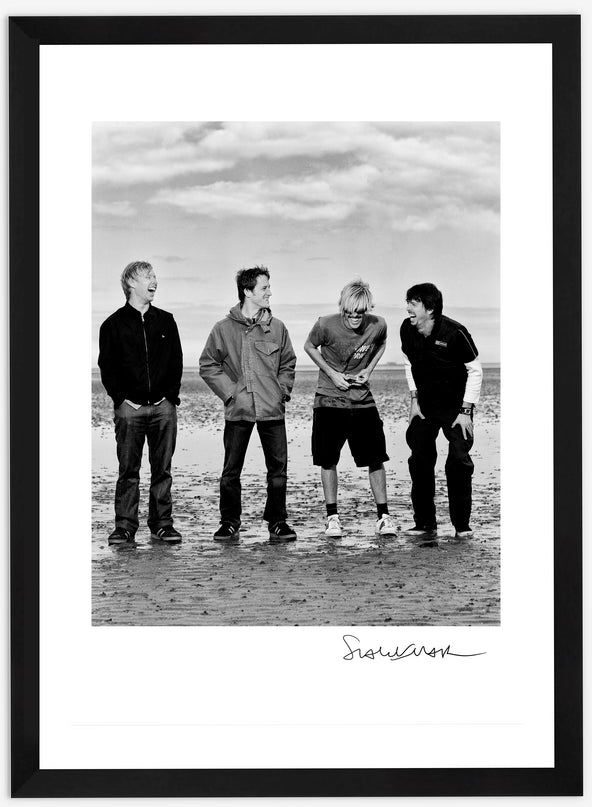 Framed Foo Fighters A4 print - Scarlet Page - shop