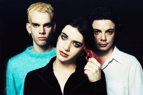 Placebo - gun 1997 - Scarlet Page - shop